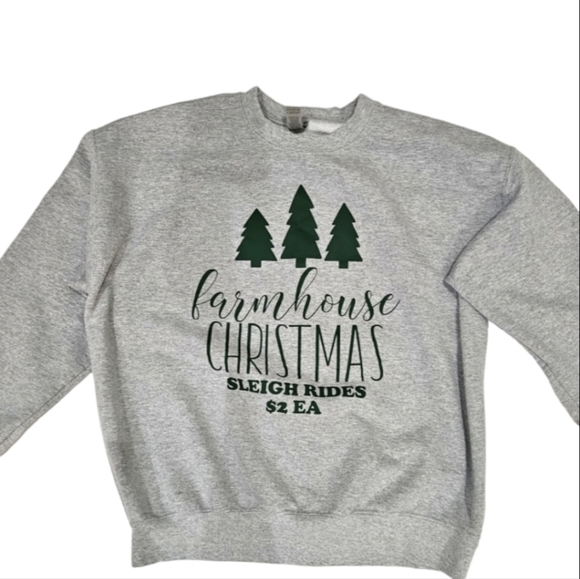 Gildan Christmas Tree/ Sleigh Rides Sweatshirt.‎ Size L. - Picture 1 of 4